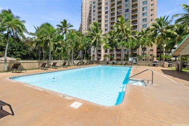 Convenient central location with magnificent mountain and golf on Honolulu Country Club in Hawaii - for sale on GolfHomes.com, golf home, golf lot