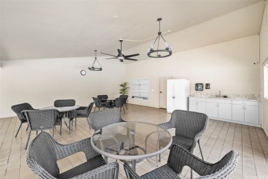 Convenient central location with magnificent mountain and golf on Honolulu Country Club in Hawaii - for sale on GolfHomes.com, golf home, golf lot