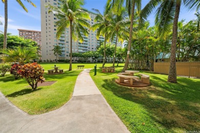 Convenient central location with magnificent mountain and golf on Honolulu Country Club in Hawaii - for sale on GolfHomes.com, golf home, golf lot