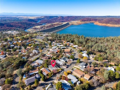 Welcome to your dream home! This beautifully updated 2-bedroom on Lake Oroville Golf and Event Center in California - for sale on GolfHomes.com, golf home, golf lot