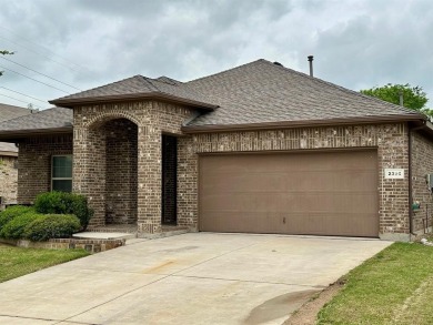 OWNER ASSISTED PURCHASE: Easy-to-qualify program--no banks or on The Golf Club At Champions Circle in Texas - for sale on GolfHomes.com, golf home, golf lot