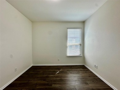 OWNER ASSISTED PURCHASE: Easy-to-qualify program--no banks or on The Golf Club At Champions Circle in Texas - for sale on GolfHomes.com, golf home, golf lot