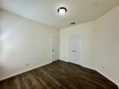 OWNER ASSISTED PURCHASE: Easy-to-qualify program--no banks or on The Golf Club At Champions Circle in Texas - for sale on GolfHomes.com, golf home, golf lot