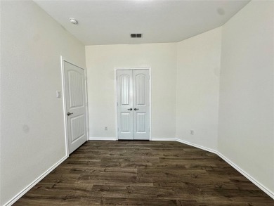OWNER ASSISTED PURCHASE: Easy-to-qualify program--no banks or on The Golf Club At Champions Circle in Texas - for sale on GolfHomes.com, golf home, golf lot