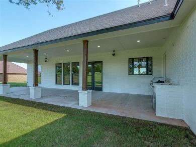 Cedar Valley Stunner!!! Still searching for your Dream Home? on Cimarron National Golf Club in Oklahoma - for sale on GolfHomes.com, golf home, golf lot