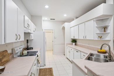 Welcome to 390 Foxhill, located in one of the gated sections of on Glen Abbey Golf Club in Florida - for sale on GolfHomes.com, golf home, golf lot