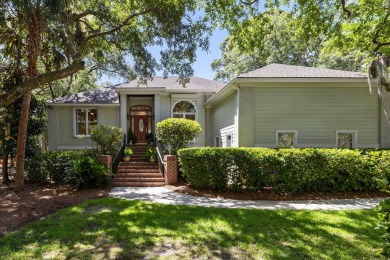 Beautifully renovated, open, and bright home with expansive on The Seabrook Island Club in South Carolina - for sale on GolfHomes.com, golf home, golf lot