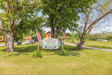 OWNER FINANCING AVAILABLE WITH 45-50% DOWN. TENANT PAYS ALL on The Meadows Golf Center in New York - for sale on GolfHomes.com, golf home, golf lot
