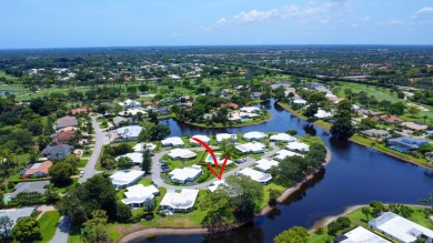 Welcome to 5 Slash Pine, a beautiful single family villa located on Delray Dunes Golf and Country Club in Florida - for sale on GolfHomes.com, golf home, golf lot