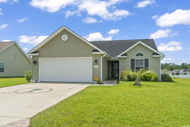 Welcome to this beautiful 3 bedroom, 2 bath single-level home on Arrowhead Country Club in South Carolina - for sale on GolfHomes.com, golf home, golf lot