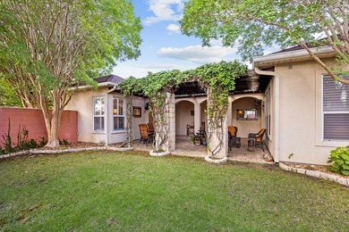 Enjoy amazing beauty, privacy and views in this courtyard garden on The Club At Comanche Trace in Texas - for sale on GolfHomes.com, golf home, golf lot