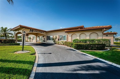 One or more photo(s) has been virtually staged. Welcome to this on Mainlands Golf Club in Florida - for sale on GolfHomes.com, golf home, golf lot