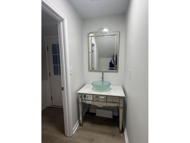 TOTALLY RENOVATED, ALL NEW KITCHEN, FRESH PAINT, NEW FLOORING on The Links At Lakewood in South Carolina - for sale on GolfHomes.com, golf home, golf lot