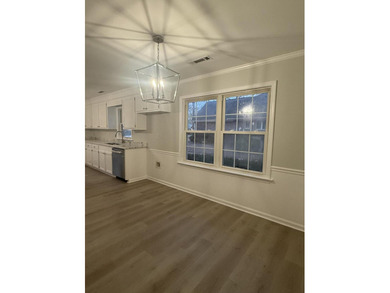 TOTALLY RENOVATED, ALL NEW KITCHEN, FRESH PAINT, NEW FLOORING on The Links At Lakewood in South Carolina - for sale on GolfHomes.com, golf home, golf lot