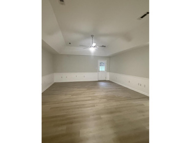 TOTALLY RENOVATED, ALL NEW KITCHEN, FRESH PAINT, NEW FLOORING on The Links At Lakewood in South Carolina - for sale on GolfHomes.com, golf home, golf lot