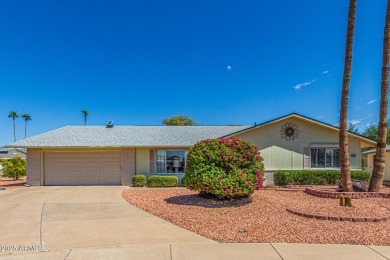 Beautiful single family home featured in the adult [55+] on Stardust Golf Course in Arizona - for sale on GolfHomes.com, golf home, golf lot