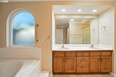 Beautifully maintained home in sought-after Fairway Village! on Fairway Village Golf and Country Club in Washington - for sale on GolfHomes.com, golf home, golf lot