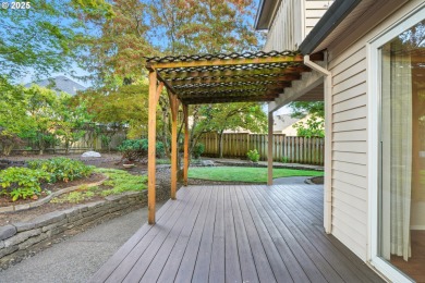 Beautifully maintained home in sought-after Fairway Village! on Fairway Village Golf and Country Club in Washington - for sale on GolfHomes.com, golf home, golf lot
