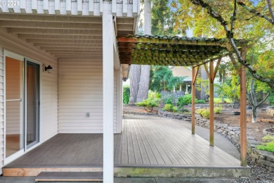 Beautifully maintained home in sought-after Fairway Village! on Fairway Village Golf and Country Club in Washington - for sale on GolfHomes.com, golf home, golf lot