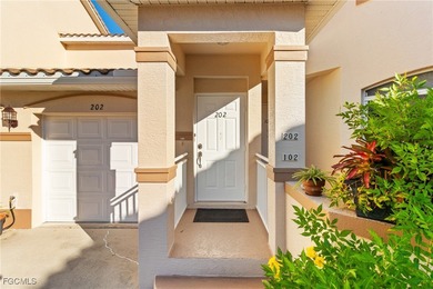 Discover the comfort and ease of turnkey living in this spacious on Spanish Wells Golf and Country Club in Florida - for sale on GolfHomes.com, golf home, golf lot