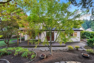 Beautifully maintained home in sought-after Fairway Village! on Fairway Village Golf and Country Club in Washington - for sale on GolfHomes.com, golf home, golf lot