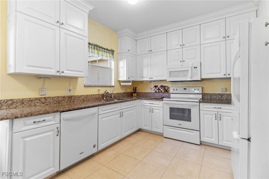 Discover the comfort and ease of turnkey living in this spacious on Spanish Wells Golf and Country Club in Florida - for sale on GolfHomes.com, golf home, golf lot