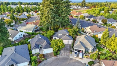 Beautifully maintained home in sought-after Fairway Village! on Fairway Village Golf and Country Club in Washington - for sale on GolfHomes.com, golf home, golf lot