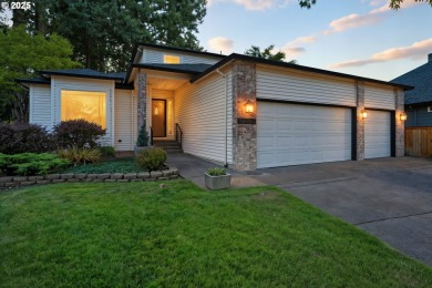 Beautifully maintained home in sought-after Fairway Village! on Fairway Village Golf and Country Club in Washington - for sale on GolfHomes.com, golf home, golf lot