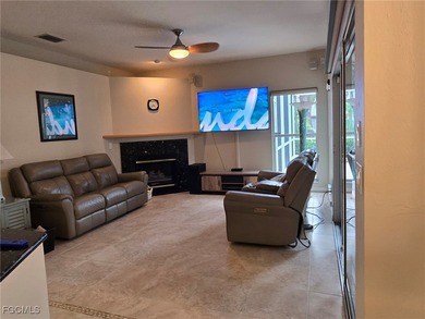 3 bed 2.5 bath on oversized corner lot, mature landscaping on Gateway Golf and Country Club in Florida - for sale on GolfHomes.com, golf home, golf lot