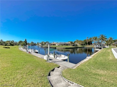 Gorgeous remodeled move in ready 2/2 condo with GULF ACCESS! You on The Landings Yacht, Golf and Tennis Club in Florida - for sale on GolfHomes.com, golf home, golf lot