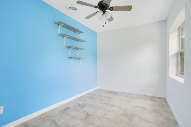Under contract-accepting backup offers. Move-in Ready Charming 4 on Bobcat Trail Golf Club in Florida - for sale on GolfHomes.com, golf home, golf lot