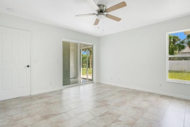 Under contract-accepting backup offers. Move-in Ready Charming 4 on Bobcat Trail Golf Club in Florida - for sale on GolfHomes.com, golf home, golf lot