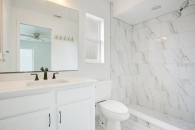Under contract-accepting backup offers. Move-in Ready Charming 4 on Bobcat Trail Golf Club in Florida - for sale on GolfHomes.com, golf home, golf lot