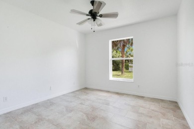 Under contract-accepting backup offers. Move-in Ready Charming 4 on Bobcat Trail Golf Club in Florida - for sale on GolfHomes.com, golf home, golf lot