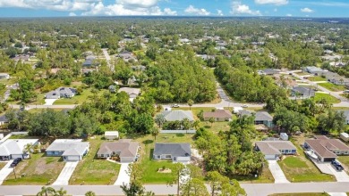 Under contract-accepting backup offers. Move-in Ready Charming 4 on Bobcat Trail Golf Club in Florida - for sale on GolfHomes.com, golf home, golf lot