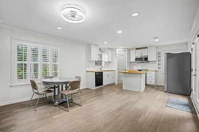 This wonderfully Eclectic Cottage is nestled next to dunes in on Isle Dauphine Club Golf Course in Alabama - for sale on GolfHomes.com, golf home, golf lot