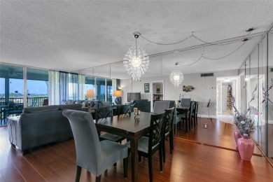 This bright 2-bedroom, 2-bath corner unit offers comfortable on Inverrary Country Club in Florida - for sale on GolfHomes.com, golf home, golf lot