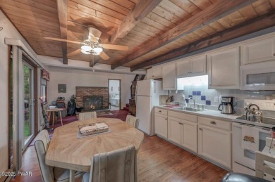 This charming three bedroom, two bathroom home is perfectly on The Hideout Golf in Pennsylvania - for sale on GolfHomes.com, golf home, golf lot