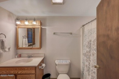 This charming three bedroom, two bathroom home is perfectly on The Hideout Golf in Pennsylvania - for sale on GolfHomes.com, golf home, golf lot
