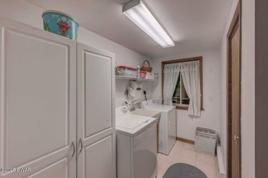 This charming three bedroom, two bathroom home is perfectly on The Hideout Golf in Pennsylvania - for sale on GolfHomes.com, golf home, golf lot