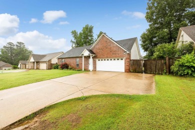 Welcome to 105 Inverness - Where Comfort Meets Convenience! on Silver Springs Country Club in Arkansas - for sale on GolfHomes.com, golf home, golf lot