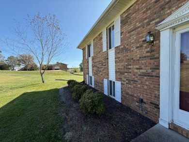 465 Clubside Drive in Dix River Estates. A 2900 square Ft Brick on Dix River Country Club in Kentucky - for sale on GolfHomes.com, golf home, golf lot