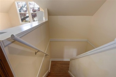 Stone Ranch cottage in coveted Golden Acres is pure magic on Drumm Farm Golf Course in Missouri - for sale on GolfHomes.com, golf home, golf lot