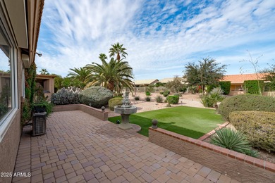 Located in the heart of Sun Lakes, this well-maintained home on Oakwood Golf Club  in Arizona - for sale on GolfHomes.com, golf home, golf lot