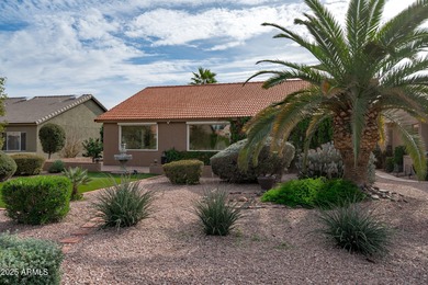 Located in the heart of Sun Lakes, this well-maintained home on Oakwood Golf Club  in Arizona - for sale on GolfHomes.com, golf home, golf lot
