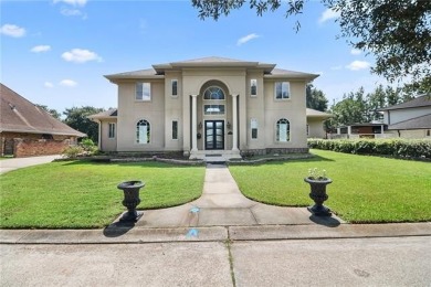 FORE !!! YOUR CLIENT - GOLF COURSE LOT IN ESTABLISHED TIMBERLANE on Timberlane Country Club in Louisiana - for sale on GolfHomes.com, golf home, golf lot