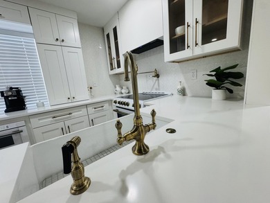 This upgraded designer unit will not last- FORNO appliances on Kings Point Golf -Flanders Way in Florida - for sale on GolfHomes.com, golf home, golf lot