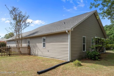 Looking for one story coastal NC living with no HOA? Here's your on Belvedere Country Club in North Carolina - for sale on GolfHomes.com, golf home, golf lot