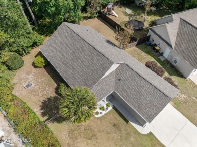 Looking for one story coastal NC living with no HOA? Here's your on Belvedere Country Club in North Carolina - for sale on GolfHomes.com, golf home, golf lot