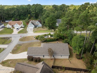 Looking for one story coastal NC living with no HOA? Here's your on Belvedere Country Club in North Carolina - for sale on GolfHomes.com, golf home, golf lot
